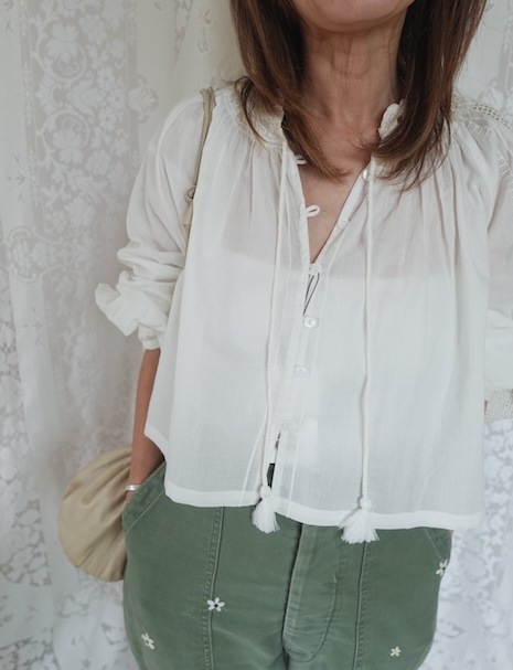 ＜select＞cotton lace blouse