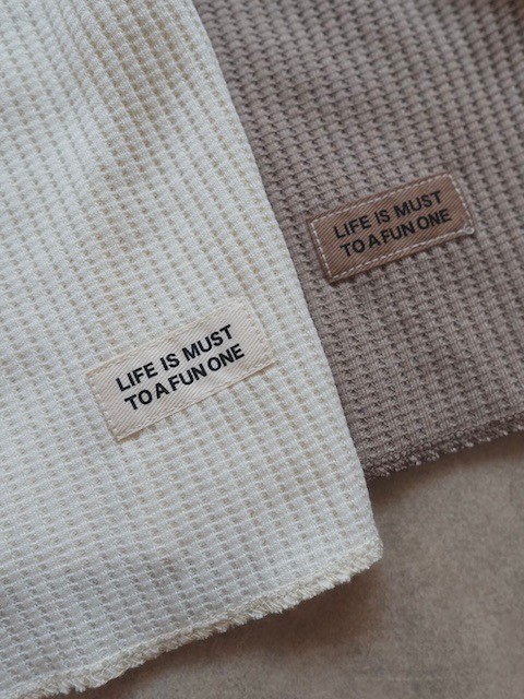 <select>botanical dye henley neck thermal