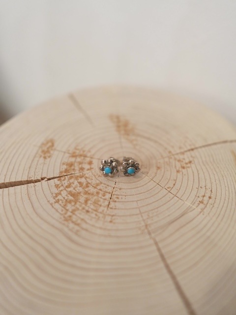 ＜Indian Jewelry＞silver flower turquoise pierce