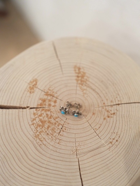 ＜Indian Jewelry＞silver flower turquoise pierce