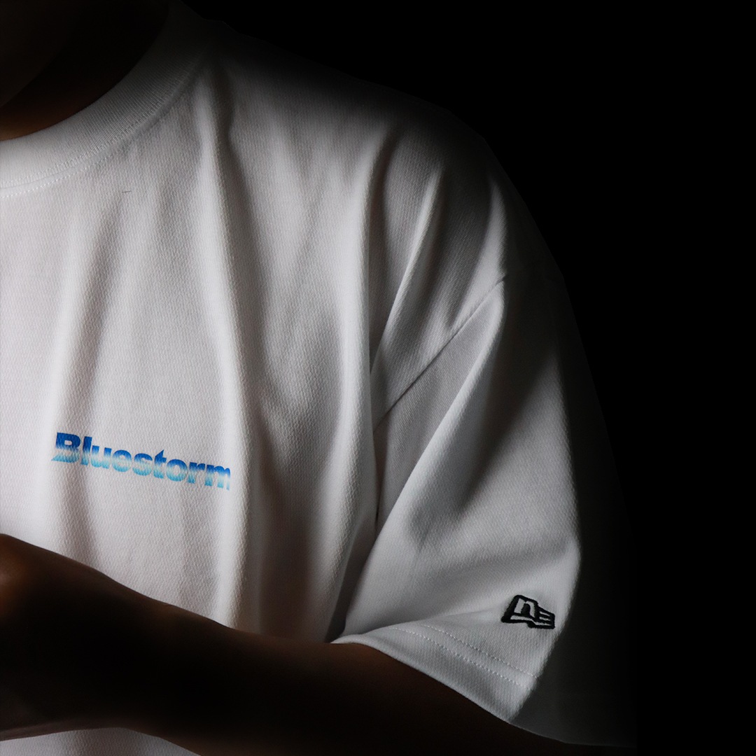 NEW ERA �� Bluestorm OVER SIZED TEE