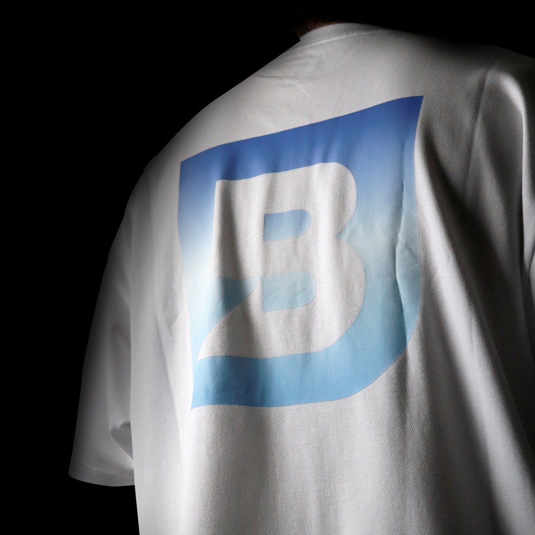 NEW ERA �� Bluestorm OVER SIZED TEE