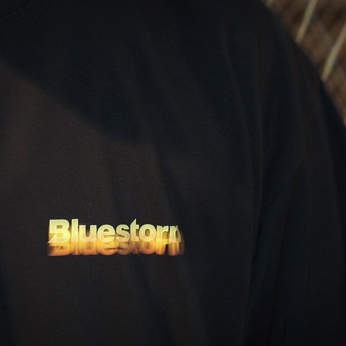 NEW ERA �� Bluestorm OVER SIZED TEE