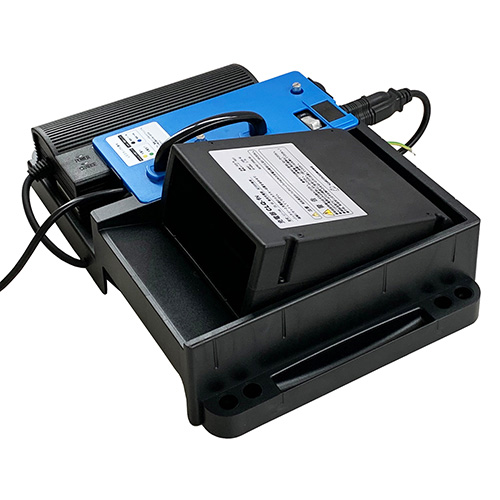 ペンギン　バッテリー充電器CLQ-1N【個人様宛の配送不可】