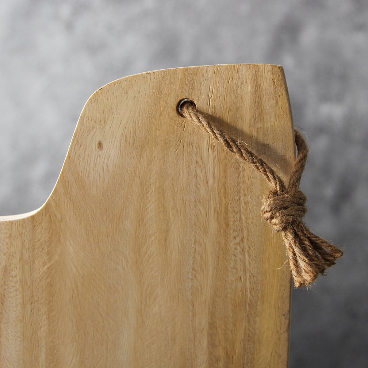 アカシア材 カッティングボード (ナチュラルカット) 麻紐付き