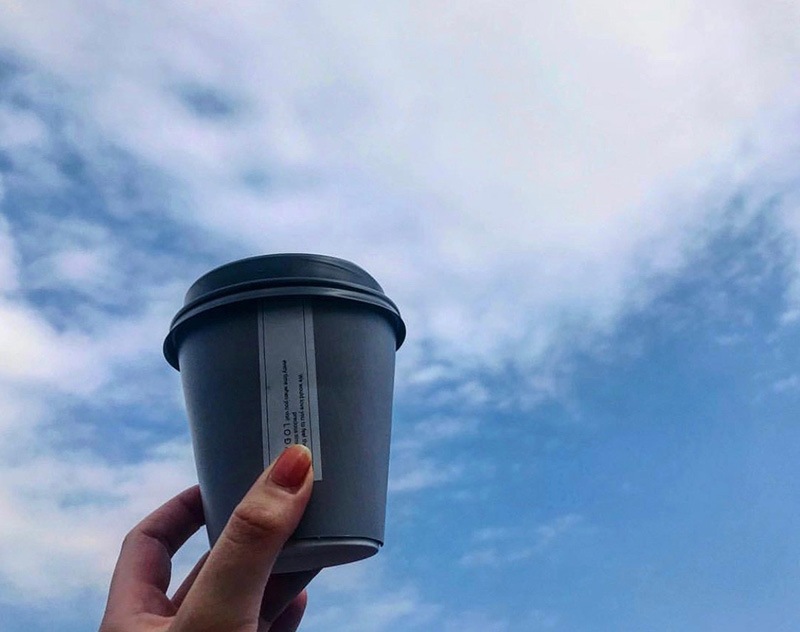 86mm口径 8オンス (240ml) 三重紙コップ（グレイ） 1000個 | 紙コップ