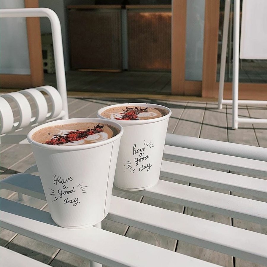 86mm口径 8オンス (240ml) 三重紙コップ（ホワイト） 1000個 | 紙