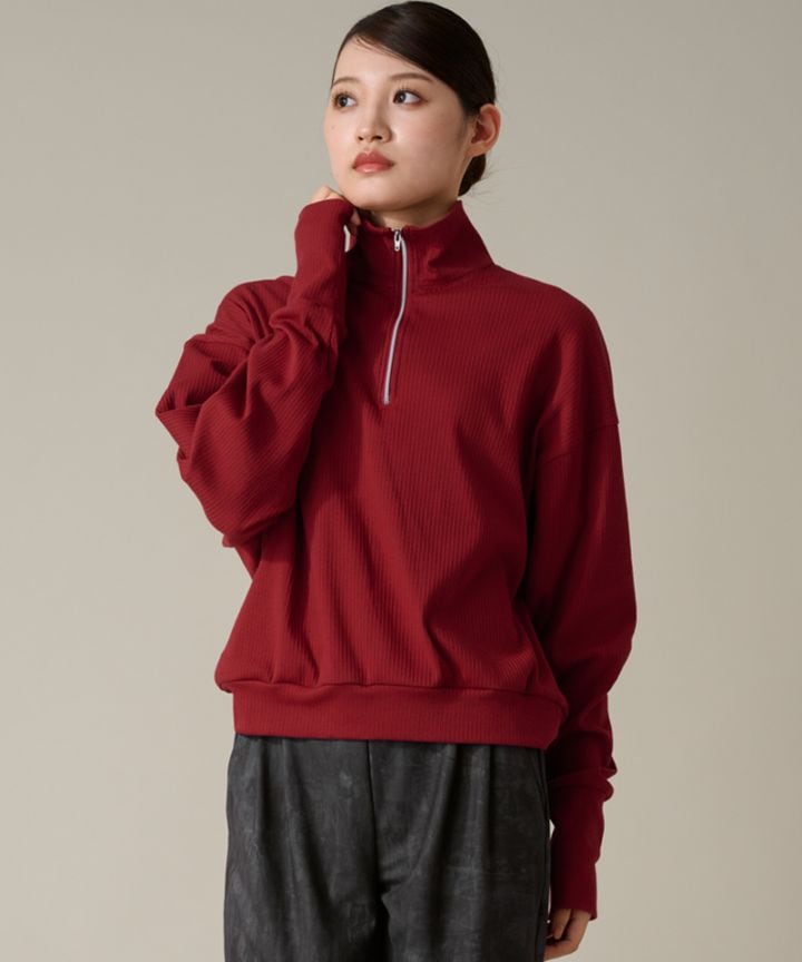 ハーフジッププルオーバー レッド