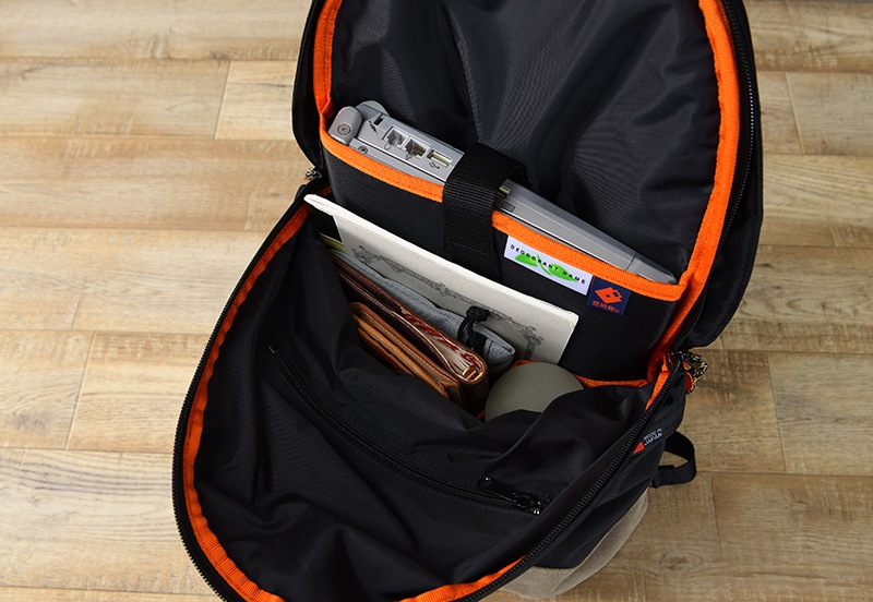 豊岡鞄 × WALK ABOUT リュックサック 20L WOODS Jiro Teardrop