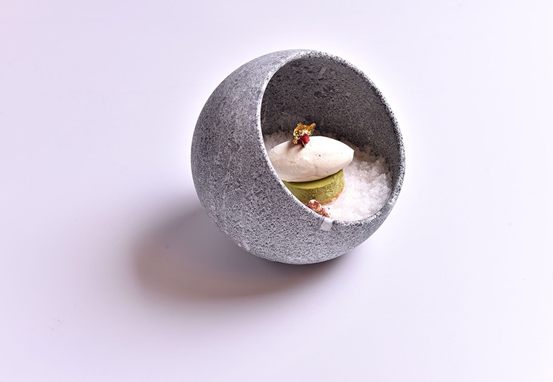 フィンランド北欧ソープストーンの卵石の卵石卵小