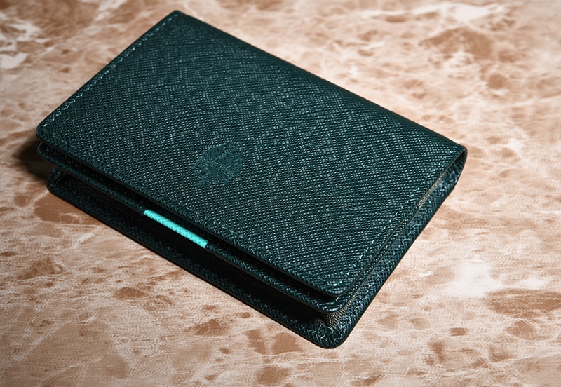 Bianchi 角シボ型押し牛革 名刺入れ franco  おしゃれ レザー 傷つきにくい カジュアル かっこいい 大人 Bianchi 角シボ型押し牛革 名刺入れ franco おしゃれレザー/傷つき