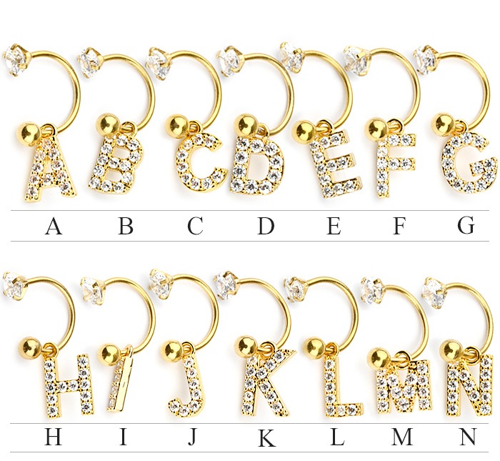 ボディピアス 20g イニシャル ピアス 耳たぶ トラガス 軟骨 軟骨ピアス