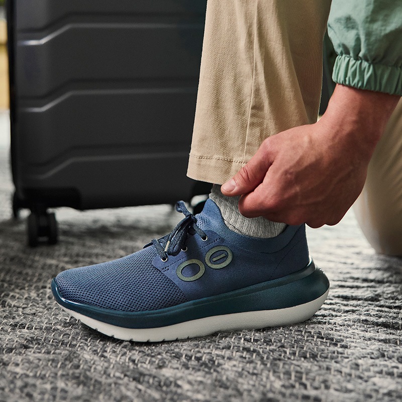 �����ե���/OOFOS Men's OOmy Stride�ʥ����ޥ� ���ȥ饤�ɡ˥ꥫ�Х꡼���塼��