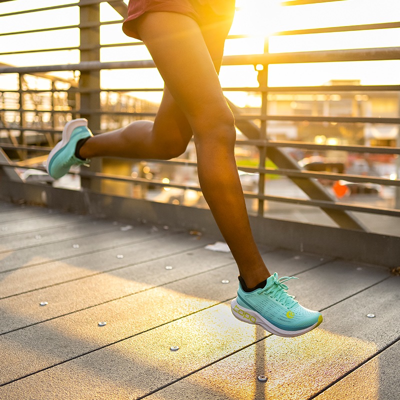 30%OFFۥȥݥƥå/Topo Athletic SPECTERʥڥ˥ ˥󥰥塼ʡԲġ