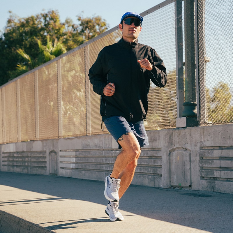 ȥݥå/Topo Athletic AURAʥ˥ ˥󥰥塼