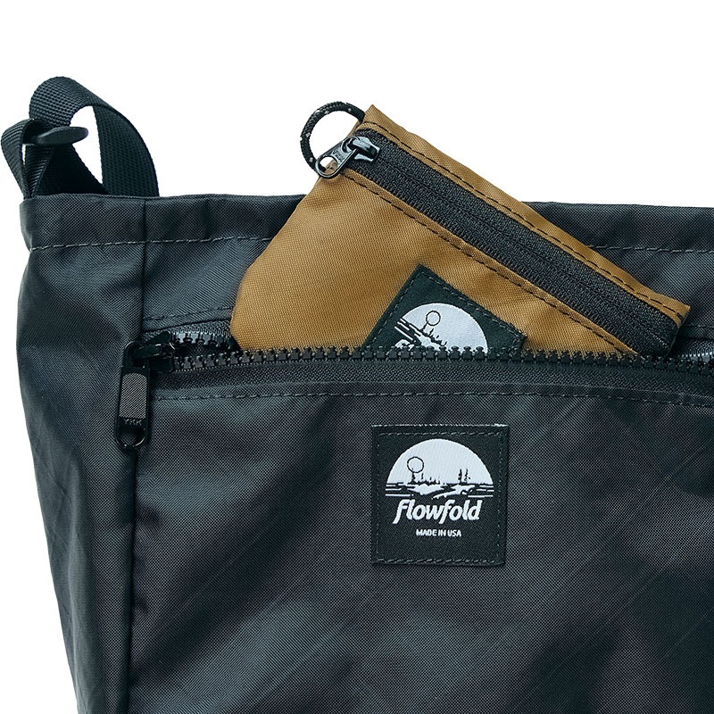 �ե����ե������/Flowfold Odyssey Crossbody 3L ���ǥå����������ܥǥ� 3L