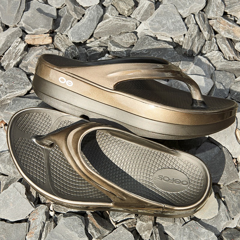 ե/OOFOS OOmega Luxeʥᥬ륯˥ꥫХ꡼