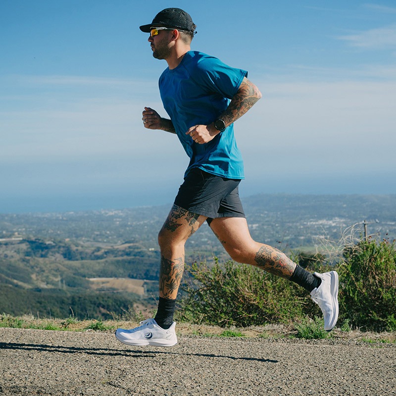 �ȥݥ�������å�/Topo Athletic FLI-LYTE 6�ʥե饤�饤�� 6�˥�� ���˥󥰥��塼���ڸ����ǥ��