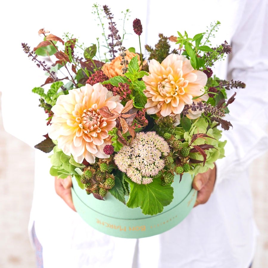 ダリアのアレンジメント｜L