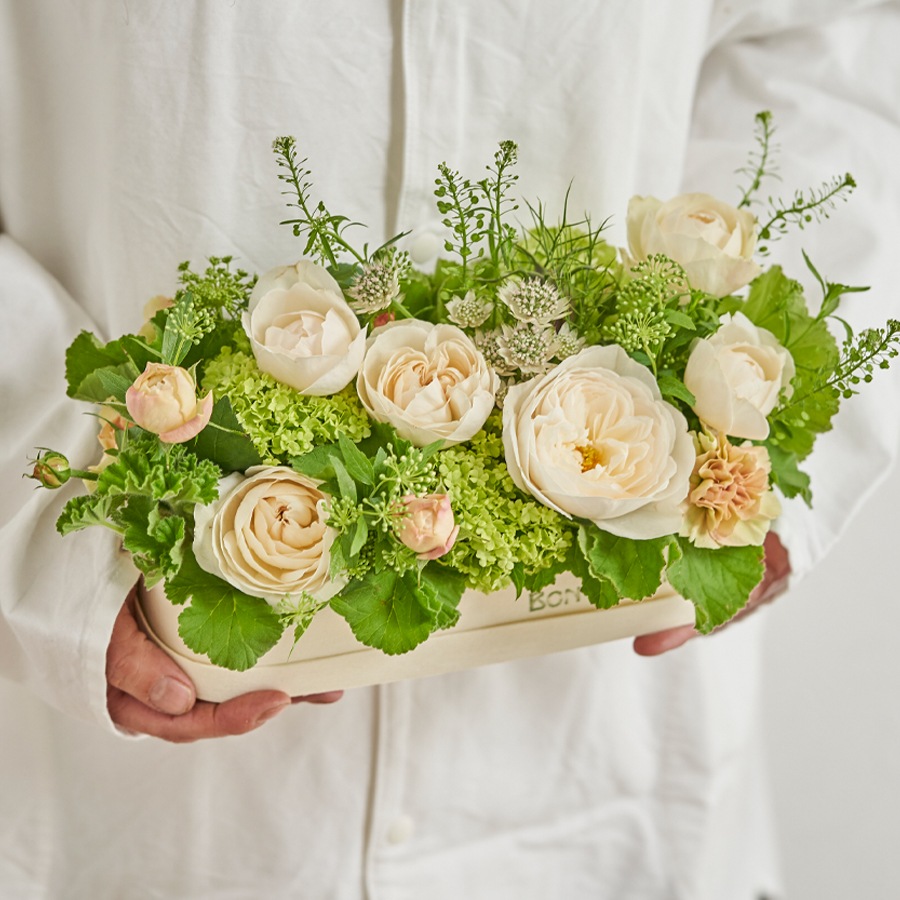 ガトーグラッセさんの焼き菓子set アレンジメント｜M｜4/29～5/1お届け