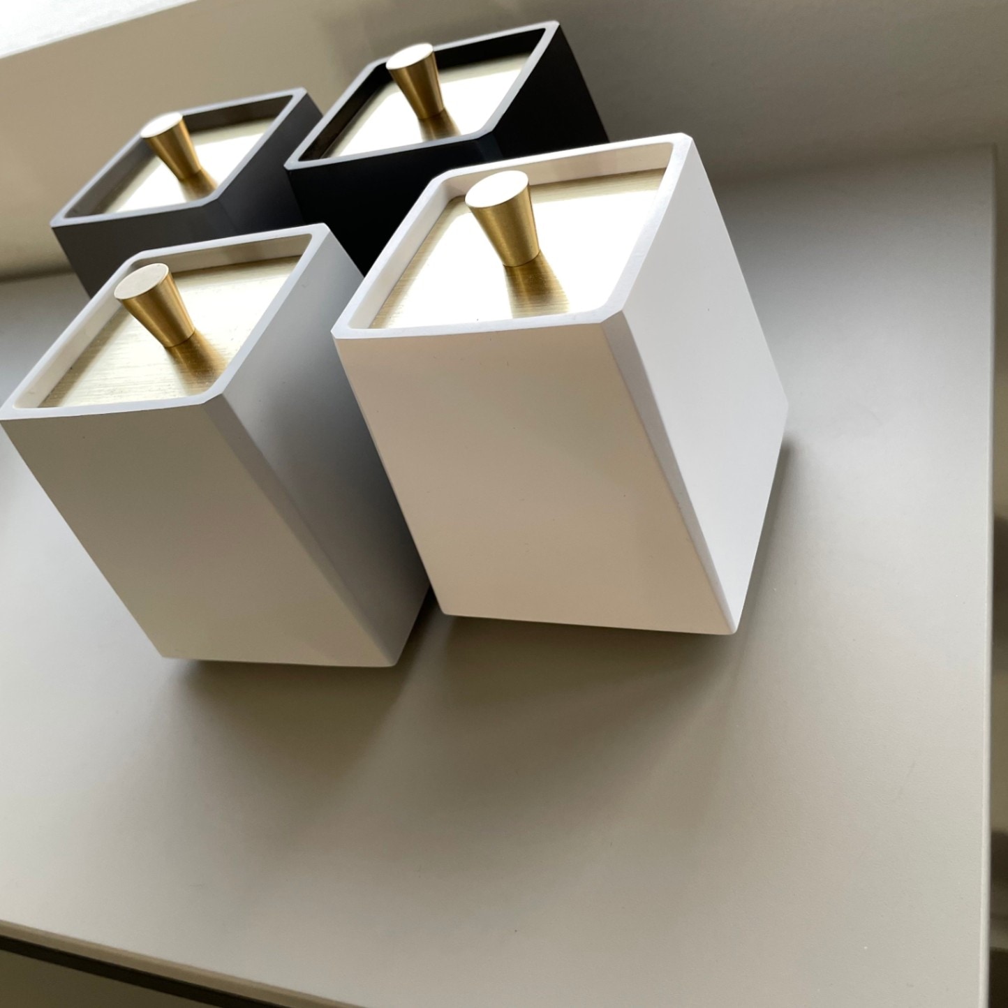 【取り寄せ商品】モノトーンコットンボックス