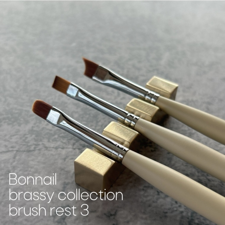 Bonnail brassy collection brush rest 3