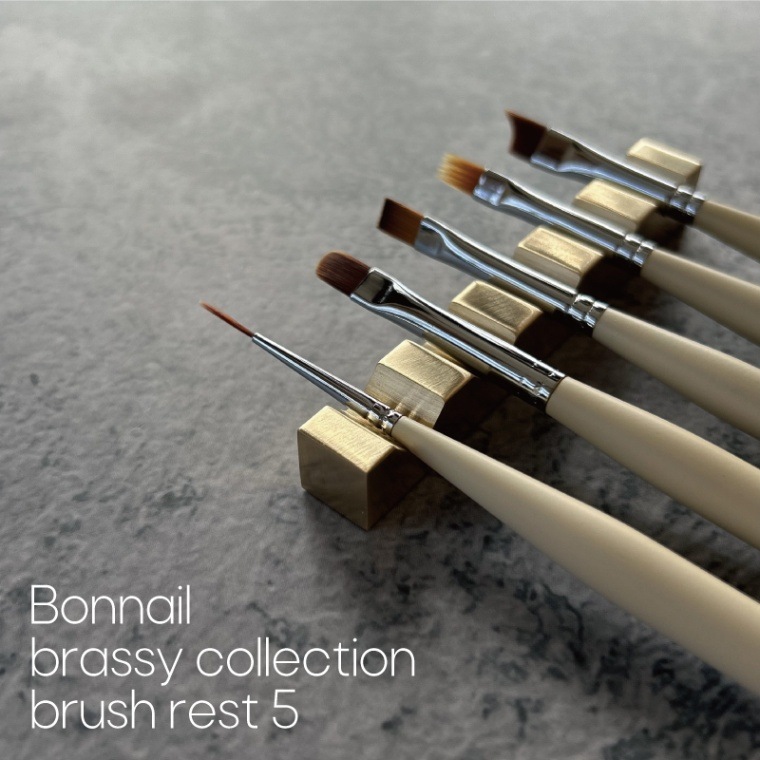Bonnail brassy collection brush rest 5
