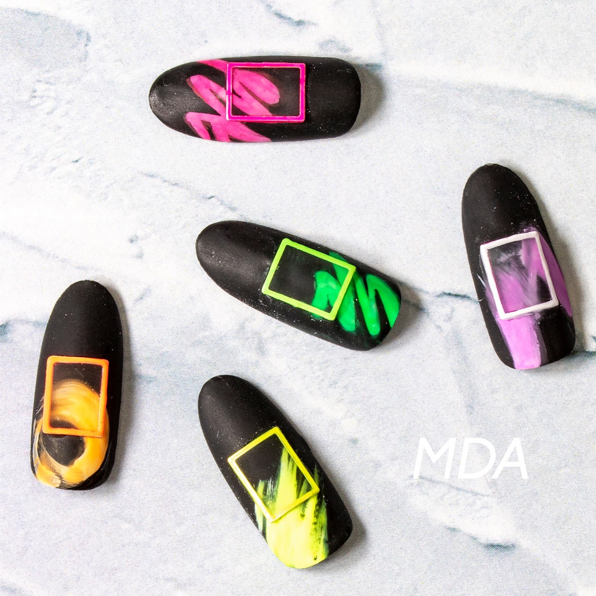 Bonnail×MDANail スクエアフォーカス ネオングリーン | アート