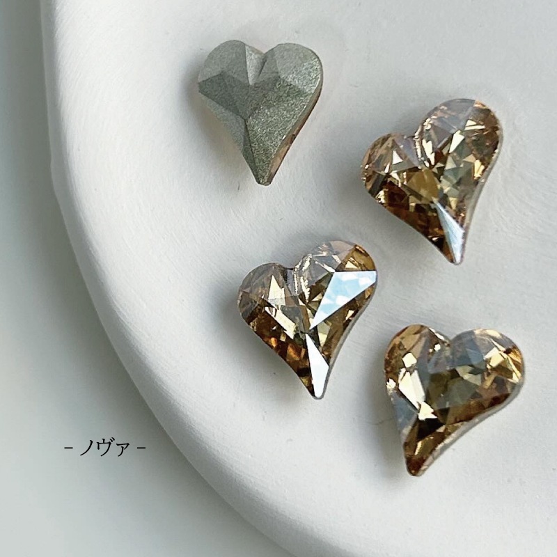 Bonnailクイーンストーン ハート12×13