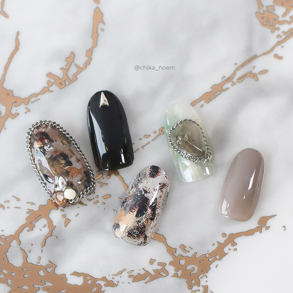 ボンネイル ジェルネイル チップ 撮影 小物 大理石柄 Bonnailリュクス マーブルパターン トレー S ゴールド 新入荷商品 Bonnail Online ボンネイル ジェルネイル チップ 撮影 小物 大理石柄 Bonnailリュクス マーブルパターン トレー S ゴールド 新入荷商品 Bonnail Online