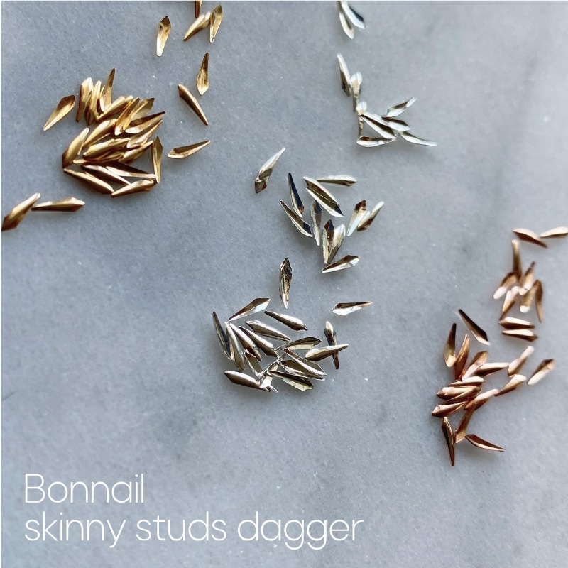 Bonnailスキニースタッズ dagger
