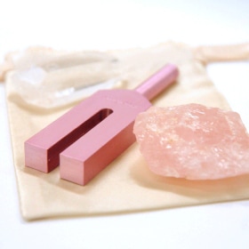 クリスタルチューナー ピンク　〈愛と美〉