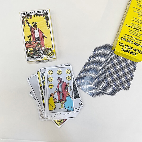 ライダー・ウェイトタロット(スタンダードなライダー版)