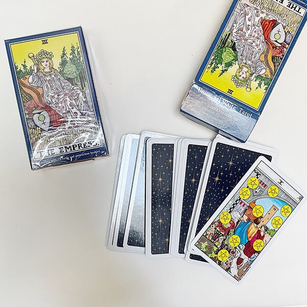 ユニバーサル・ウェイトタロット (明るい色絵柄のライダー版)