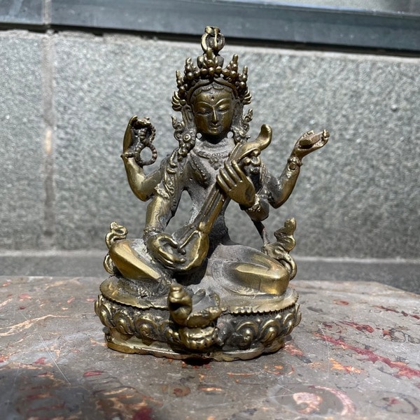 サラスヴァティ像　（弁財天）(AH)