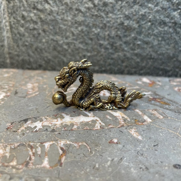 ミニ 龍　（AH）