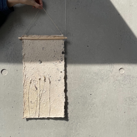 麻紙とラベンダーのタペストリー