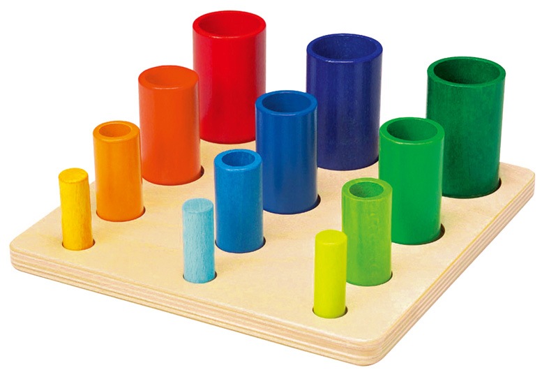 ペグさし遊びと入れ子遊び WALTERイン＆オン | 創る、表現するあそび