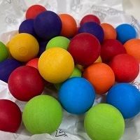 グリムス ３５個の木製ボール 積み木 グリムス 赤ちゃん ドイツ 絵本と木のおもちゃの店ウーフ