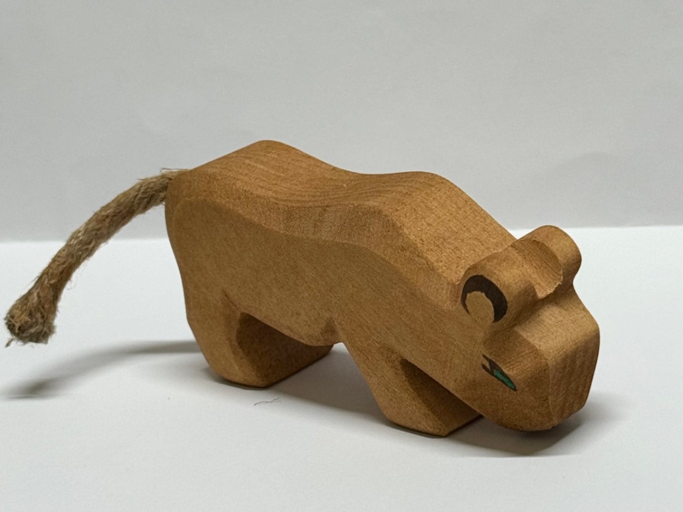 オストハイマー ライオンの仔 （下向き） | 積み木,その他の