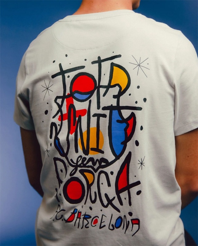 FCバルセロナ Tシャツ（カラーアート）