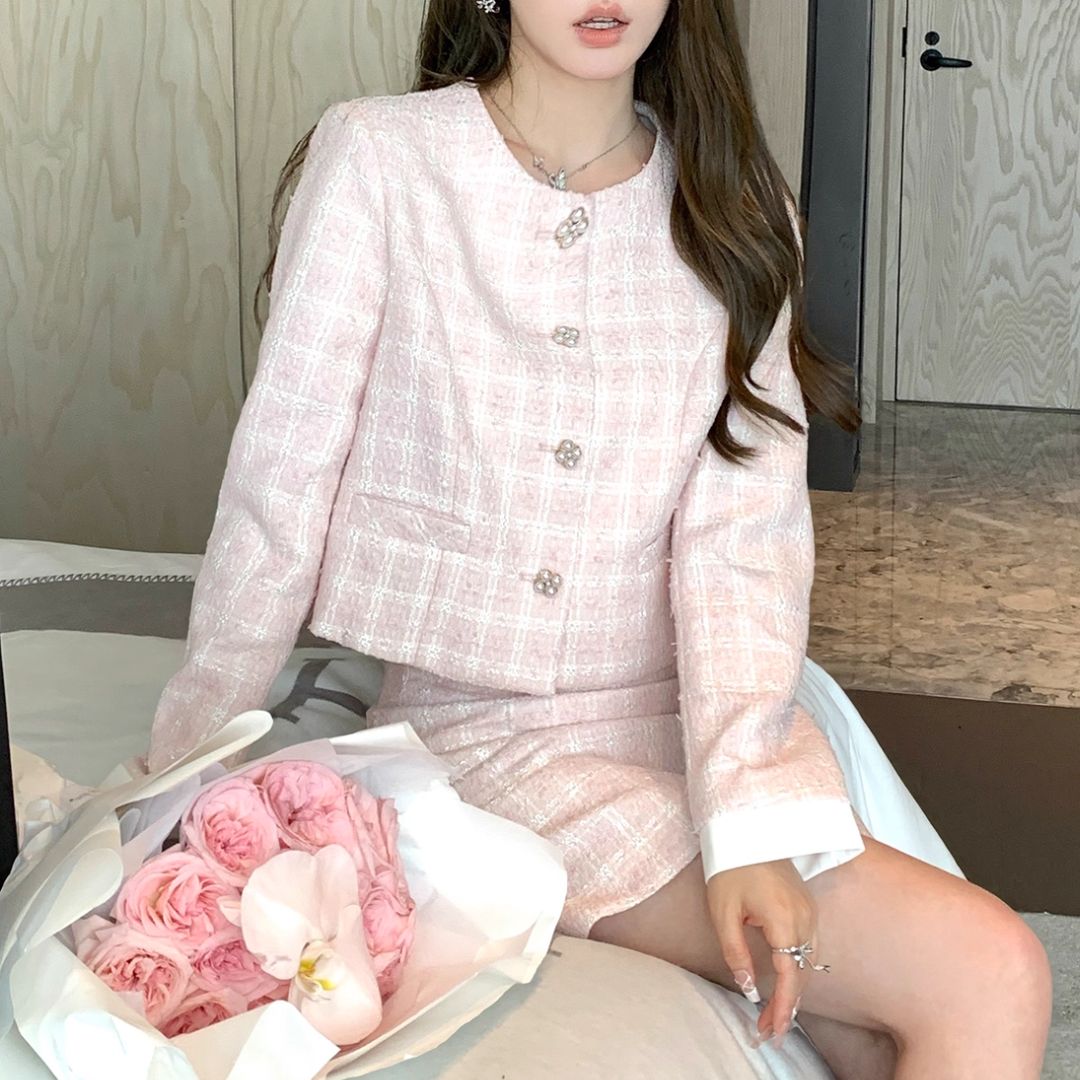 [極美品]マニエル　ピンクツイードノーカラーxキュロットセットアップ　総柄　切替 極美品]マニエルピンクツイードノーカラーxキュロットセットアップ総柄切替