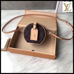 LV ルイヴィトン LOUIS VUITTON ボワット シャポー スープル バッグ サイズ 20x22x8  【2019/08/27日登録】 商品コード：GEKIYASU L-0071|ウィメンズ