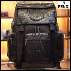 ENDIフェンディ メンズ 新作 FFロゴ ブラックバックパック  サイズ46x32x18    【2019*200】 商品コード：GEKIYASU L-00763|メンズ