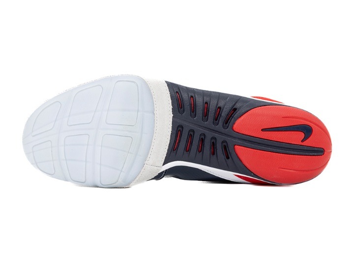 NIKE FREEK SE�ڥۥ磻��/�������/�ͥ��ӡ��ۡʥ쥹��󥰥��塼����