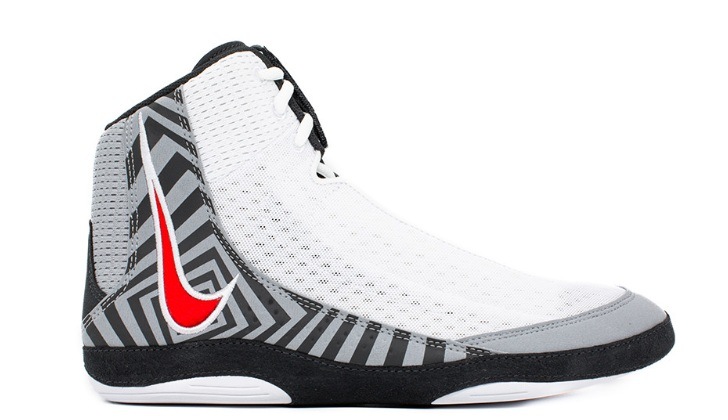 NIKE INFLICT 4 SE �ڥۥ磻��/��å�/����ե��졼�ۡʥ쥹��󥰥��塼����