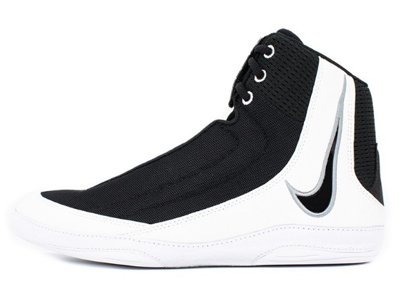 NIKE INFLICT 4  �ڥ֥�å�/�ۥ磻��/���졼�ۡʥ쥹��󥰥��塼����