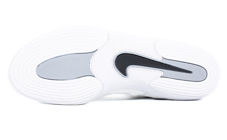 NIKE INFLICT 4  �ڥ֥�å�/�ۥ磻��/���졼�ۡʥ쥹��󥰥��塼����