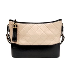 CHANEL (����ͥ�) ���֥ꥨ�� ��������Хå� A93824 ���������Хå� �١�����/�֥�å� �쥶�� ���A D155 ���Ź