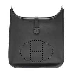 HERMES (エルメス) エヴリンPM29 ブラック/SV金具/ストラップ白ステッチ トリヨン K刻印 未使用 T97 銀座店
